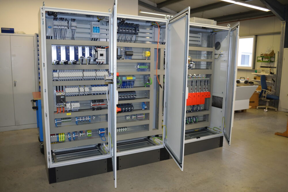 Schaltschrank offen Schaltschrank