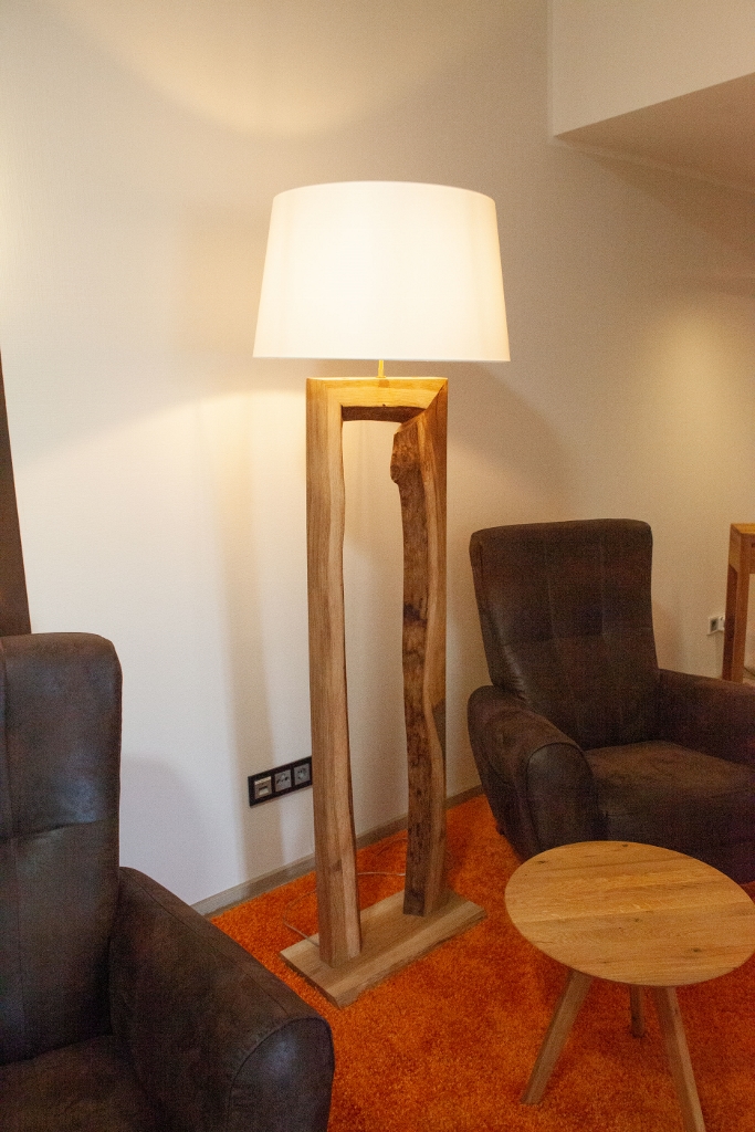 Stehlampe Komplettansicht